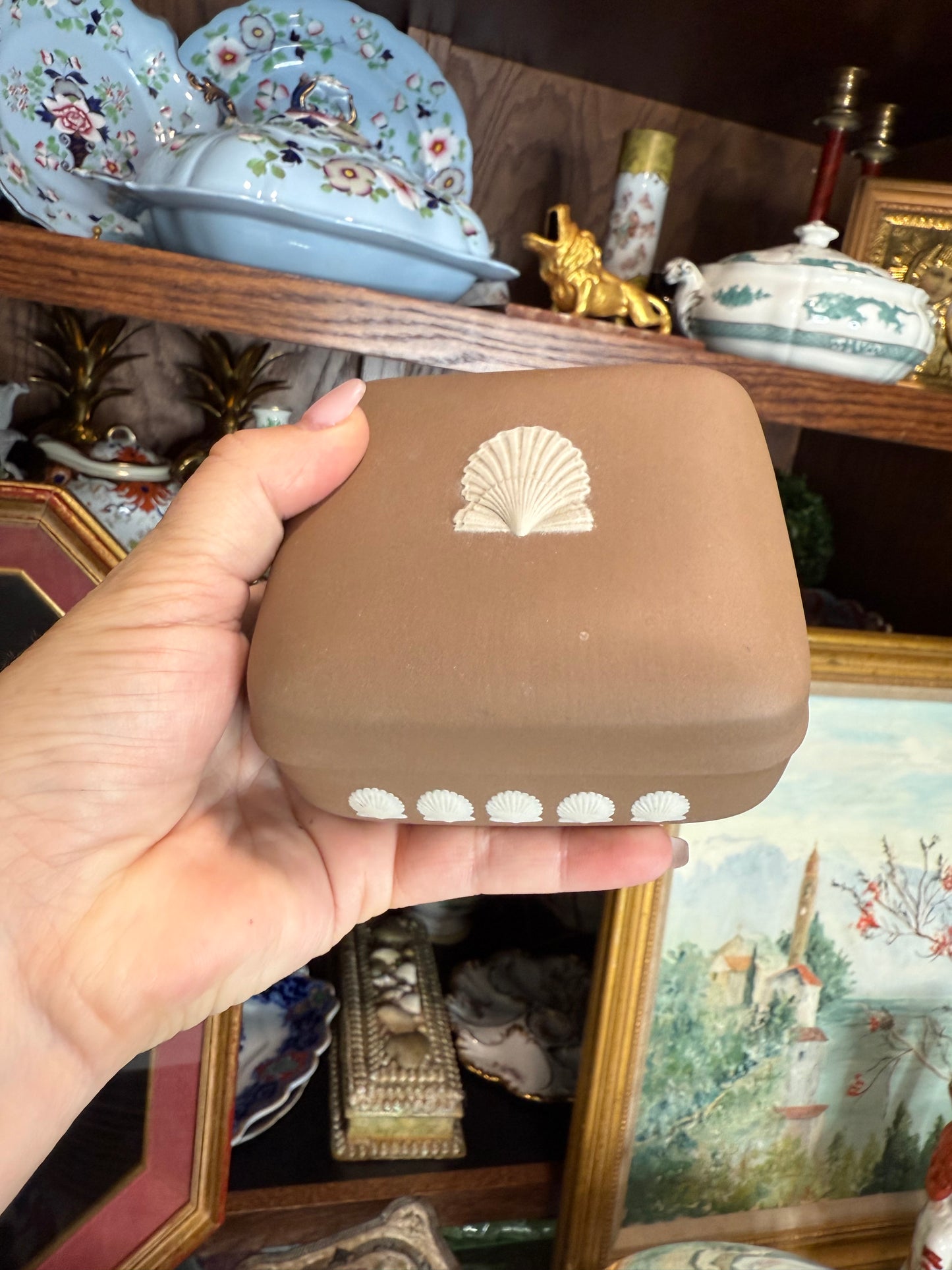 For Laci- Wedgwood Shell Box- Live Sale 10/15