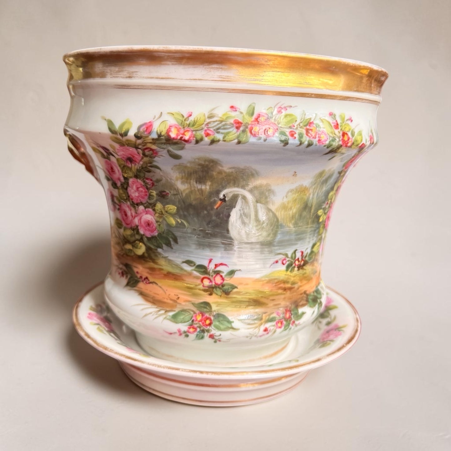 19th Century Old Paris Porcelain Swan Cachepot with Matching Underplate