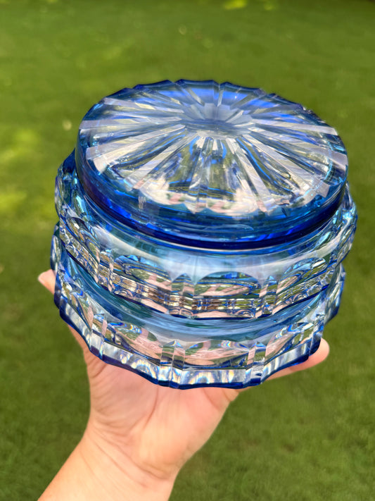 Val Saint Lambert Sapphire Cut Crystal Lidded Box